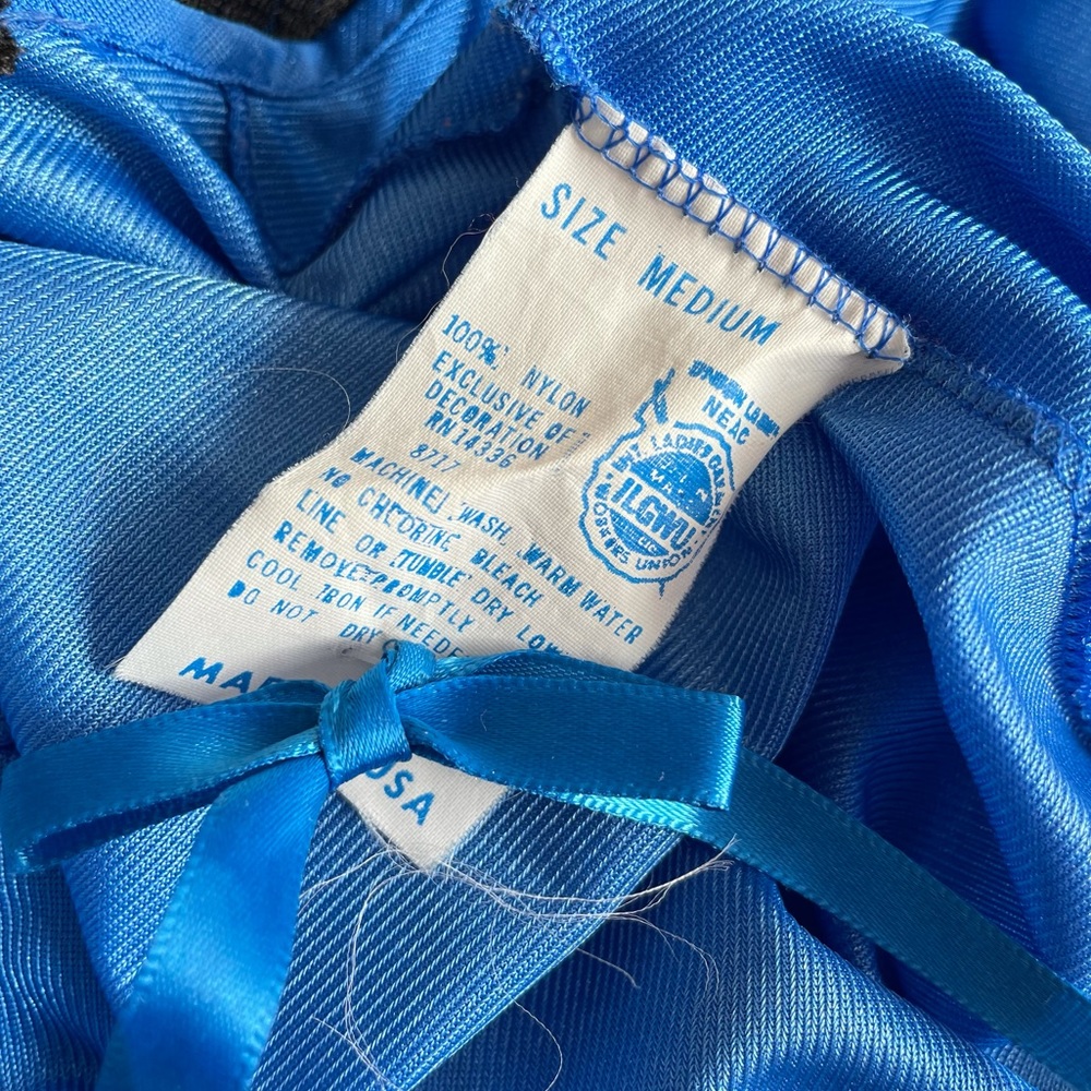 VINTAGE ROYAL BLUE LACE SILKY NIGHTGOWN SLIP DRESS MAXI MEDIUM - Picture 13 of 13